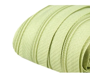 Zip spirálový v metráži 3mm - pastelově zelená