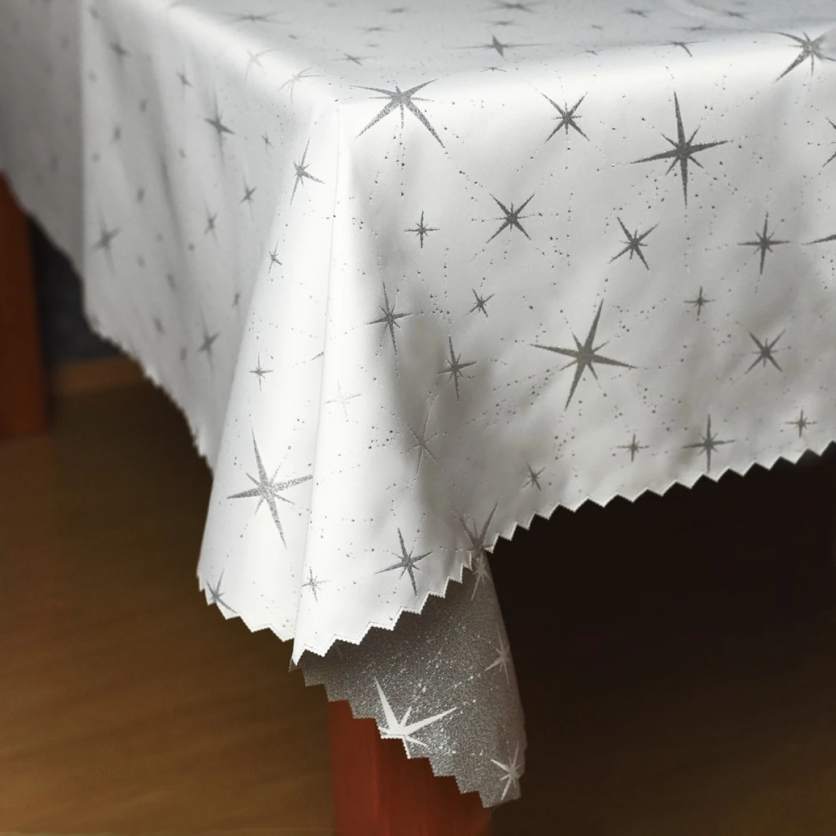 Vánoční teflonový ubrus 120x160cm bílý Z-2562 stříbrná hvězda