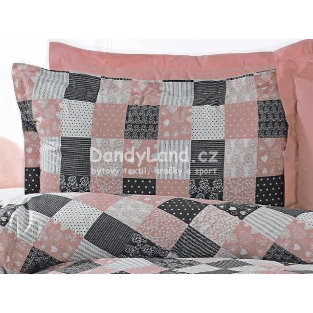 Bavlněné povlečení Patchwork růžový (pudrová) kombinace